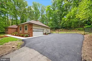 6511 Commonwealth Ct, Manassas, VA 20112 - Photo 1