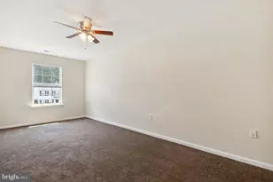 6178 Oaklawn Ln, Woodbridge, VA 22193 - Photo 15