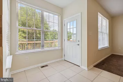6178 Oaklawn Lane, Woodbridge, VA 22193 - Photo 11