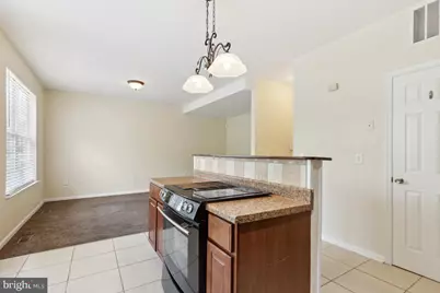 6178 Oaklawn Lane, Woodbridge, VA 22193 - Photo 7