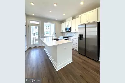 13817 Chrisswind Avenue, Woodbridge, VA 22191 - Photo 3