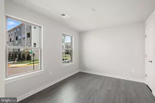 3811 Shale Rdg Rd, Woodbridge, VA 22193 - Photo 3