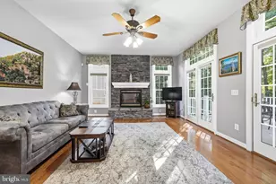 14261 Clubhouse Rd, Gainesville, VA 20155 - Photo 15