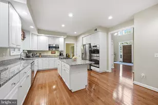 14261 Clubhouse Rd, Gainesville, VA 20155 - Photo 7