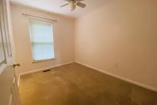 12888 Hunterbrook Dr, Woodbridge, VA 22192 - Photo 19