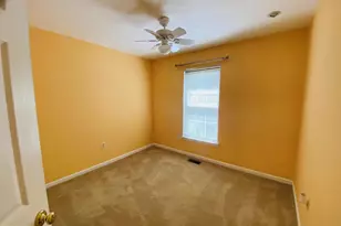 12888 Hunterbrook Dr, Woodbridge, VA 22192 - Photo 17