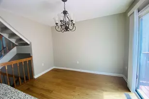 12888 Hunterbrook Dr, Woodbridge, VA 22192 - Photo 9