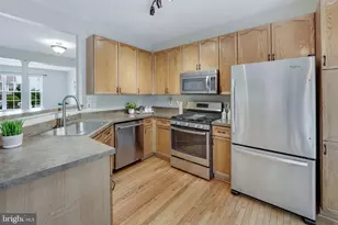 4888 Ebb Tide Ct, Dumfries, VA 22025 - Photo 3