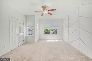 3041 Chinkapin Oak Ln, Woodbridge, VA 22191 - Photo 5