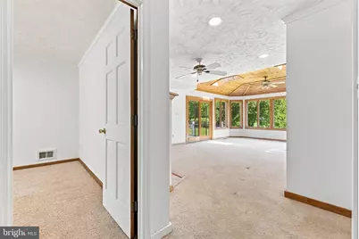 8010 Hillcrest Drive, Manassas, VA 20111 - Photo 15