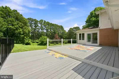 8010 Hillcrest Drive, Manassas, VA 20111 - Photo 11
