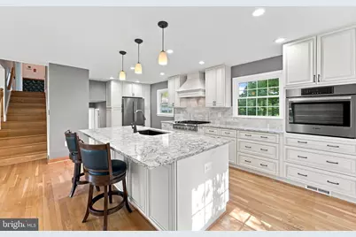 8010 Hillcrest Drive, Manassas, VA 20111 - Photo 37