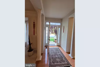 5394 Macdonald Road, Woodbridge, VA 22193 - Photo 9