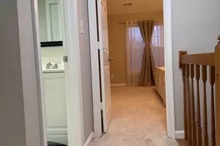 16922 Point Pleasant Ln, Dumfries, VA 22026 - Photo 13