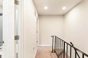12168 Springwoods Dr, Woodbridge, VA 22192 - Photo 17