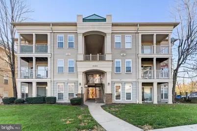 1060 Gardenview Loop #304, Woodbridge, VA 22191 - Photo 1