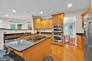 3379 Oakham Dr, Triangle, VA 22172 - Photo 13