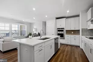 5800 Moonstone Wy, Haymarket, VA 20169 - Photo 1
