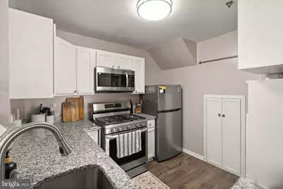 1025 Gardenview Loop #302, Woodbridge, VA 22191 - Photo 9