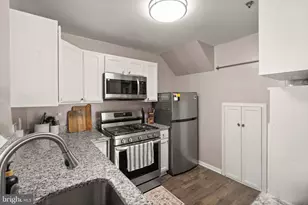 1025 Gardenview Loop, Woodbridge, VA 22191 - Photo 9