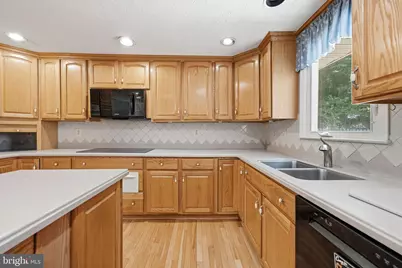 14905 January Court, Woodbridge, VA 22193 - Photo 17