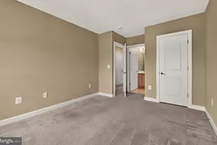8007 Turtle Crk Cir, Gainesville, VA 20155 - Photo 47