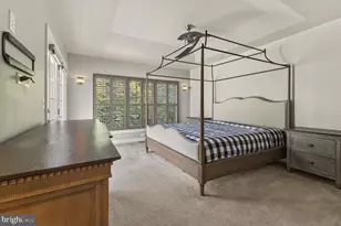 8007 Turtle Crk Cir, Gainesville, VA 20155 - Photo 33