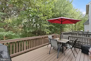 4085 Cressida Pl, Woodbridge, VA 22192 - Photo 11