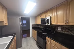 2915 Pheasant Ln, Woodbridge, VA 22191 - Photo 5