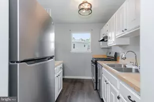 5625 Roundtree Dr, Woodbridge, VA 22193 - Photo 13