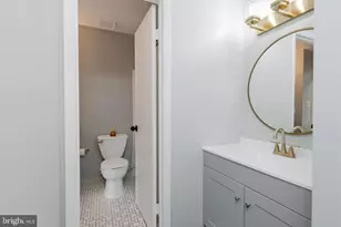 5625 Roundtree Dr, Woodbridge, VA 22193 - Photo 17