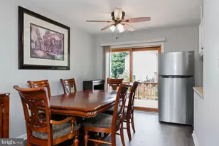5625 Roundtree Dr, Woodbridge, VA 22193 - Photo 9