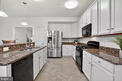 2621 Eastbourne Drive, Woodbridge, VA 22191 - Photo 9