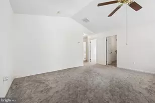 14023 Flagtree Pl, Manassas, VA 20112 - Photo 23