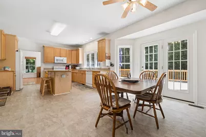14023 Flagtree Place, Manassas, VA 20112 - Photo 13