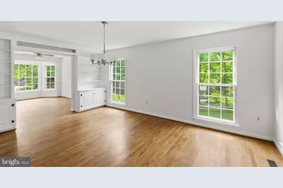 12207 Knightsbridge Drive, Woodbridge, VA 22192 - Photo 7