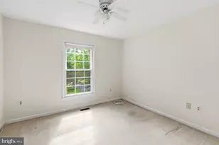 12207 Knightsbridge Dr, Woodbridge, VA 22192 - Photo 33