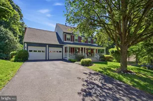 12207 Knightsbridge Dr, Woodbridge, VA 22192 - Photo 3