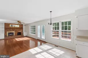 12207 Knightsbridge Dr, Woodbridge, VA 22192 - Photo 17