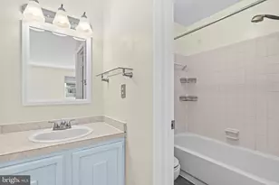14290 Princedale Dr, Woodbridge, VA 22193 - Photo 17