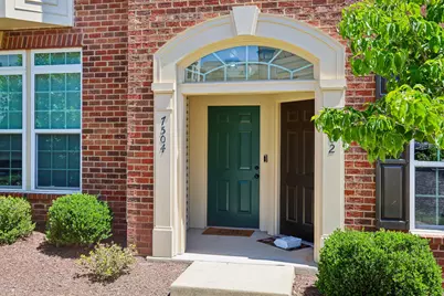 7504 Brunson Circle, Gainesville, VA 20155 - Photo 3