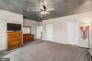 7504 Brunson Cir, Gainesville, VA 20155 - Photo 19