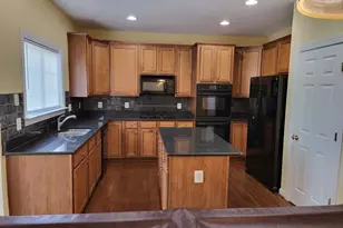 6161 Popes Creek Pl, Haymarket, VA 20169 - Photo 3
