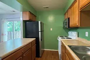 14582 Earlham Ct, Woodbridge, VA 22193 - Photo 5