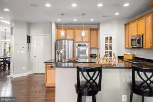 4308 George Frye Cir, Woodbridge, VA 22193 - Photo 9