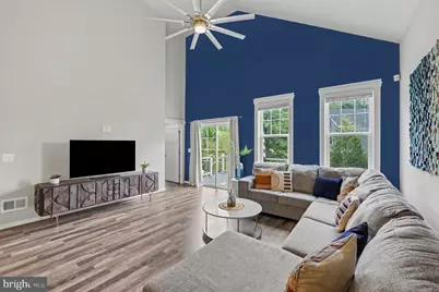 17929 Woods View Drive, Dumfries, VA 22026 - Photo 7