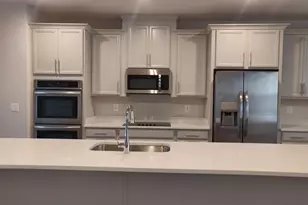 10568 Waterbury Woods Way, Manassas, VA 20112 - Photo 5