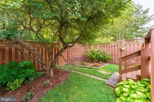 12816 Silvia Loop, Woodbridge, VA 22192 - Photo 15