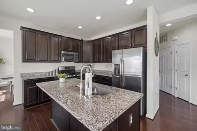 15801 Aerial View Road, Woodbridge, VA 22193 - Photo 11