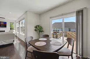 15801 Aerial View Rd, Woodbridge, VA 22193 - Photo 17